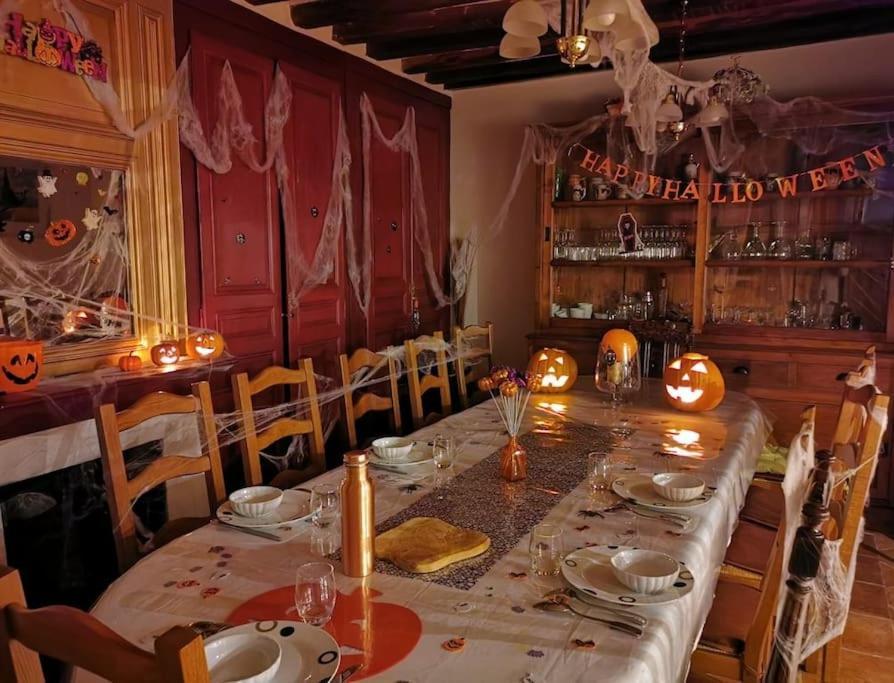 Domaine De Tardais, Ideal Famille Avec Piscine Et Nombreux Loisirs Senonches Exterior foto